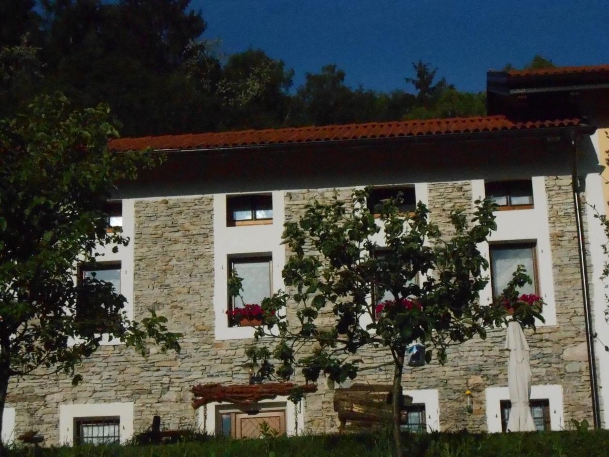 Agriturismo La Casa Nei Boschi Colderu Екстер'єр фото