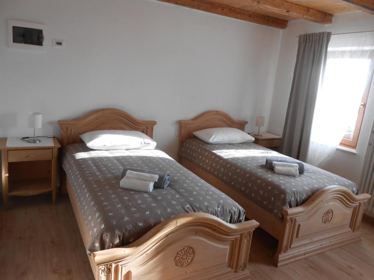 Agriturismo La Casa Nei Boschi Colderu Екстер'єр фото