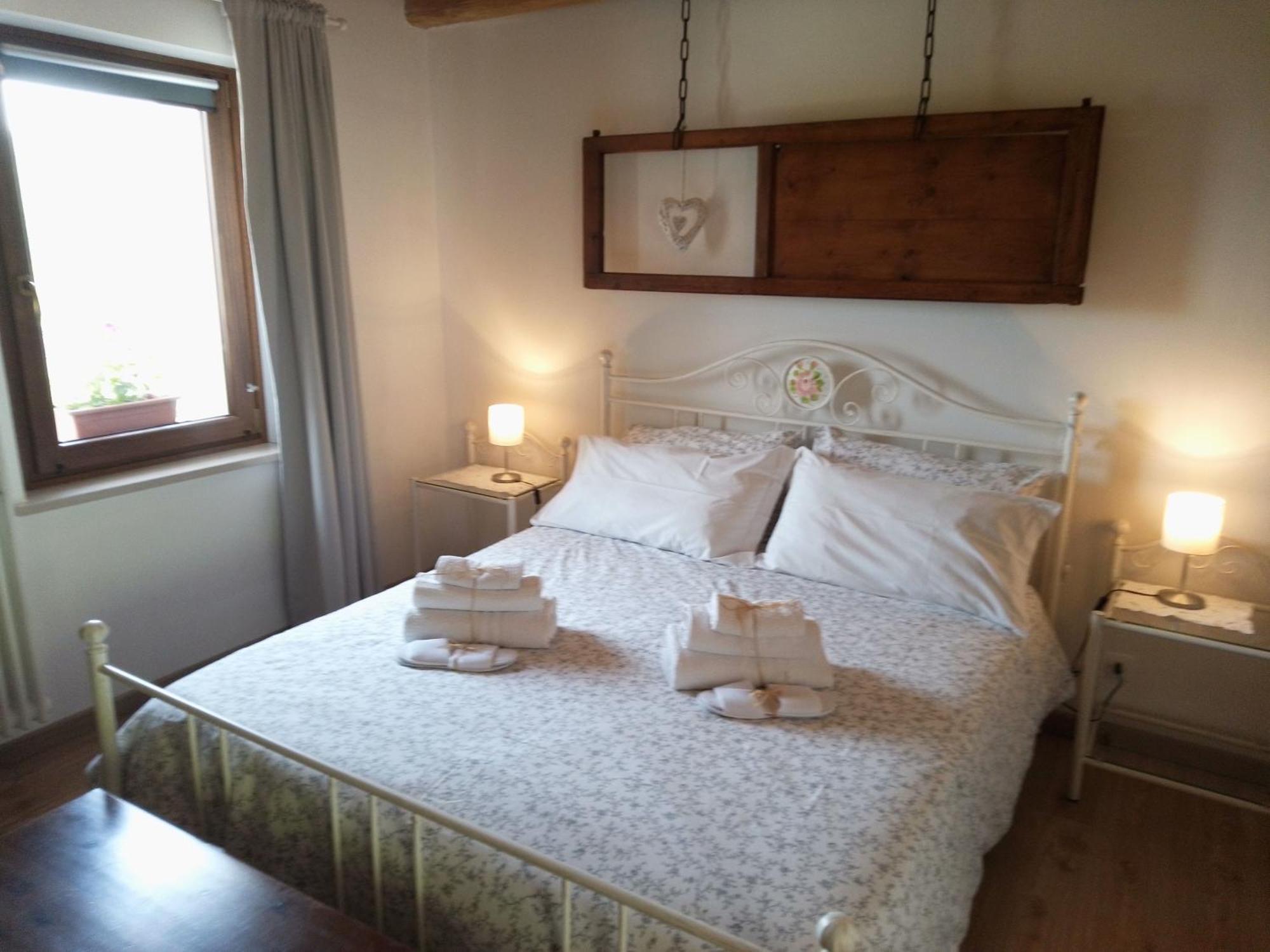Agriturismo La Casa Nei Boschi Colderu Екстер'єр фото