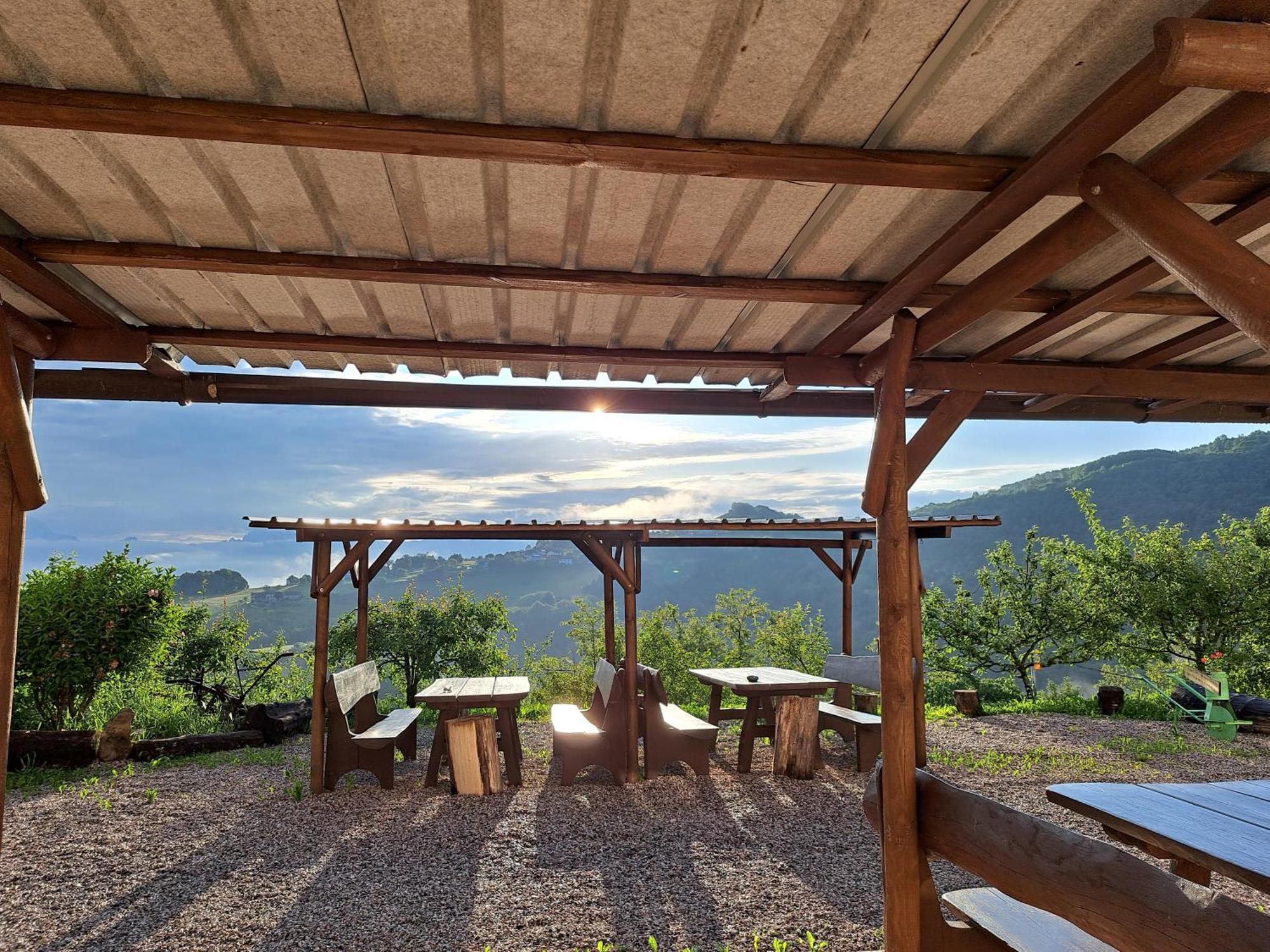 Agriturismo La Casa Nei Boschi Colderu Екстер'єр фото