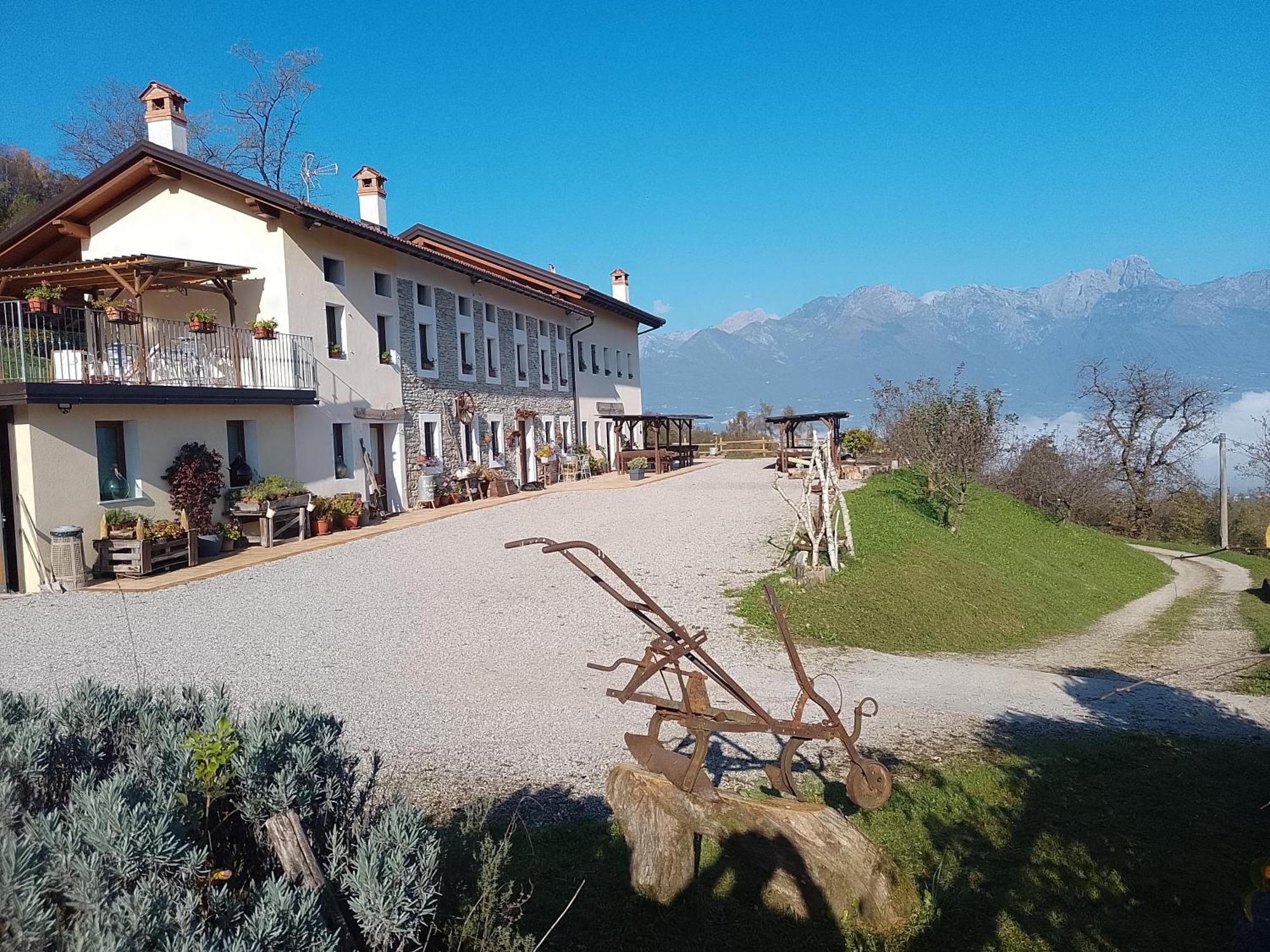 Agriturismo La Casa Nei Boschi Colderu Екстер'єр фото